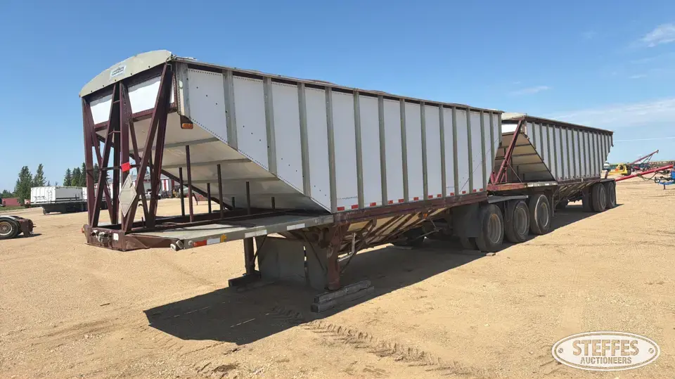 1989 Lode King Super B Hopper Bottom Trailer