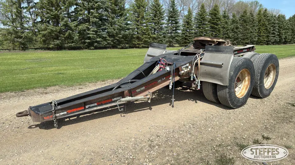 Tandem Axle converter dolly