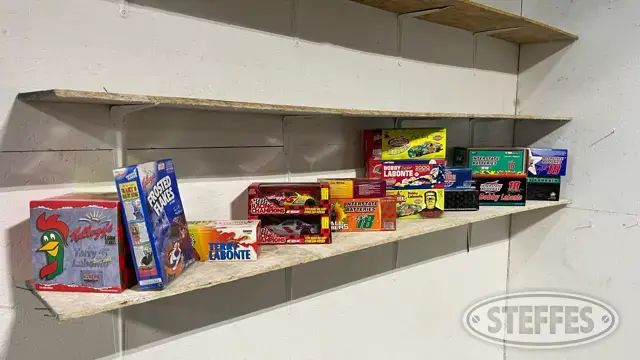 (14) Diecast collectible race cars & memorabilia
