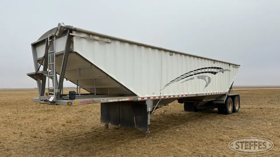 2002 Doepker Hopper Bottom Trailer