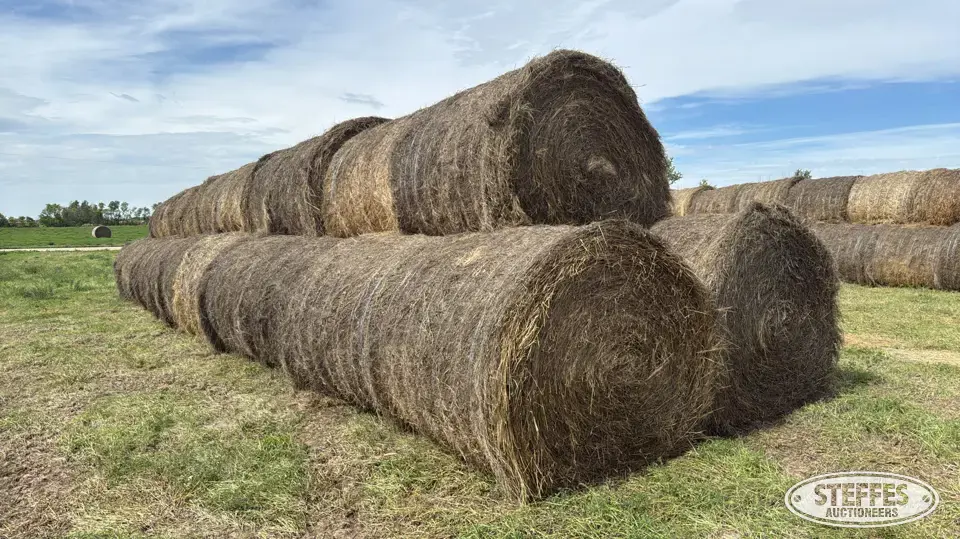 (34) 5x6 round bales Forage
