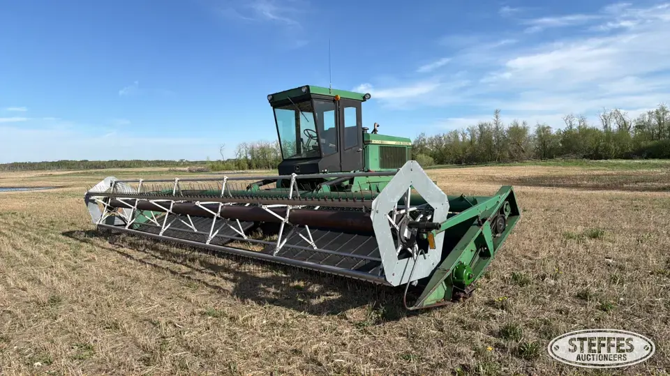 1988 John Deere 2360 Self-Propelled Swather