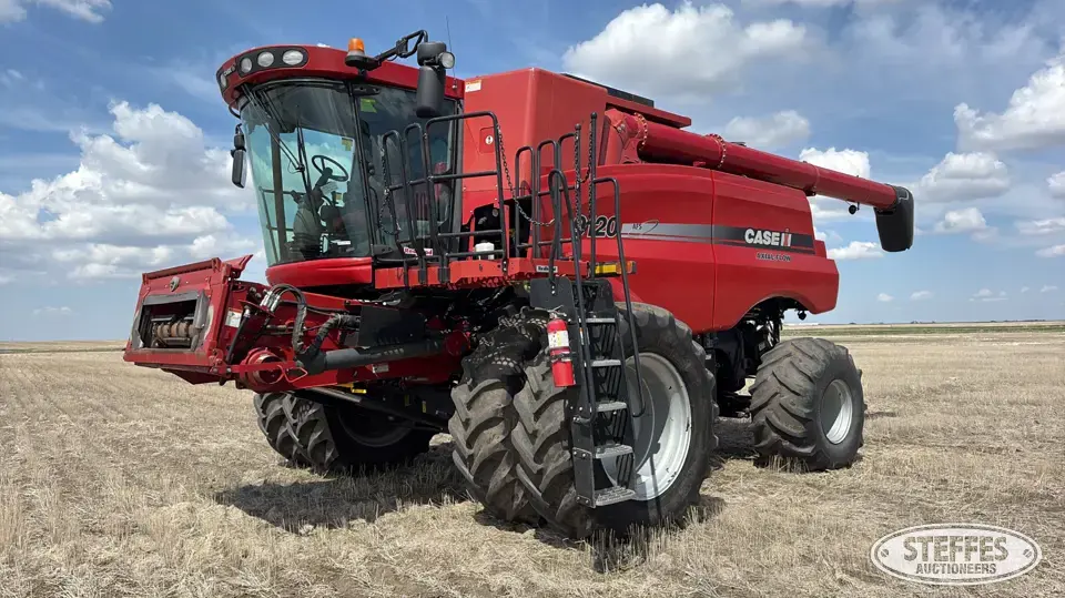2010 Case IH 9120 Combine