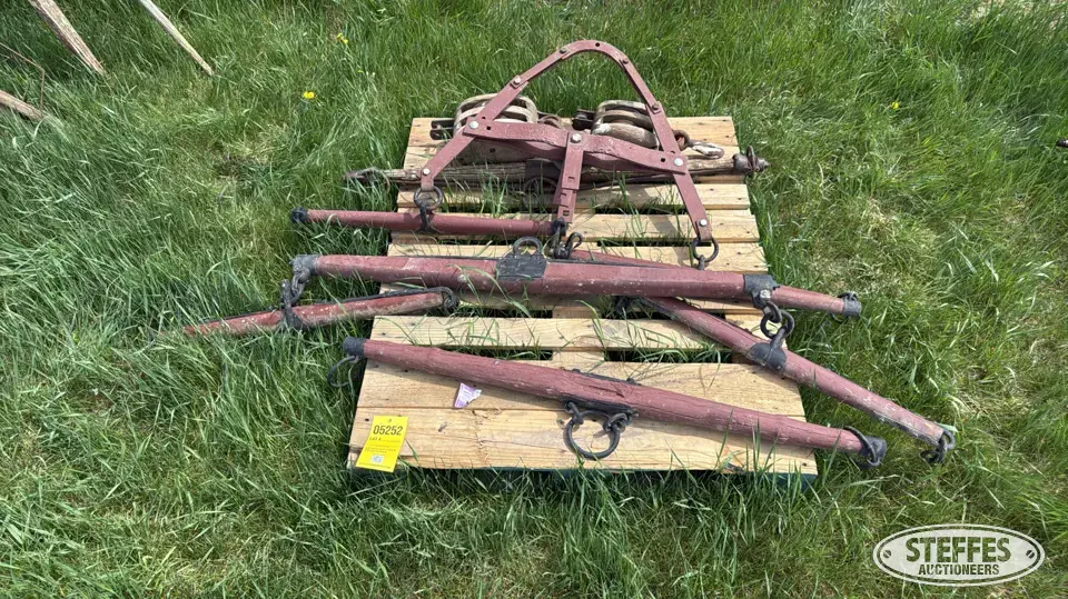 Horse drawn equipment