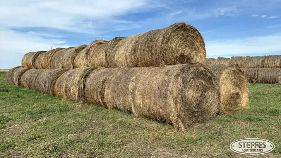 (34) 5x6 round bales Forage