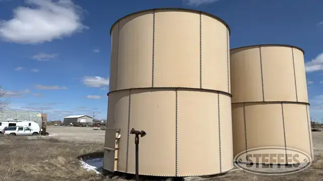 2013 CST 500 bbl. upright tank