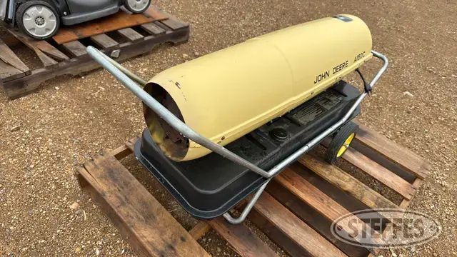 John Deere A150C