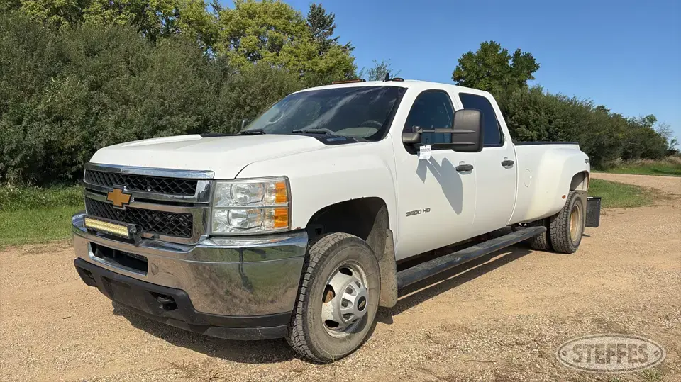 2013 Chevrolet Silverado 3500 HD 1 Ton Pickup