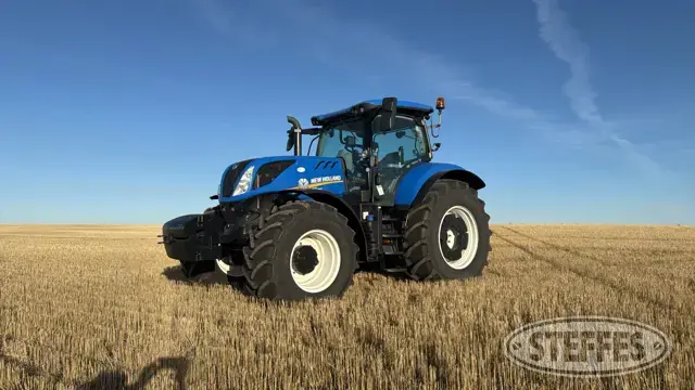 2022 New Holland T7.260