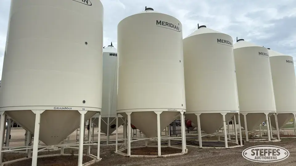 Meridian MGM4000 Hopper Bin