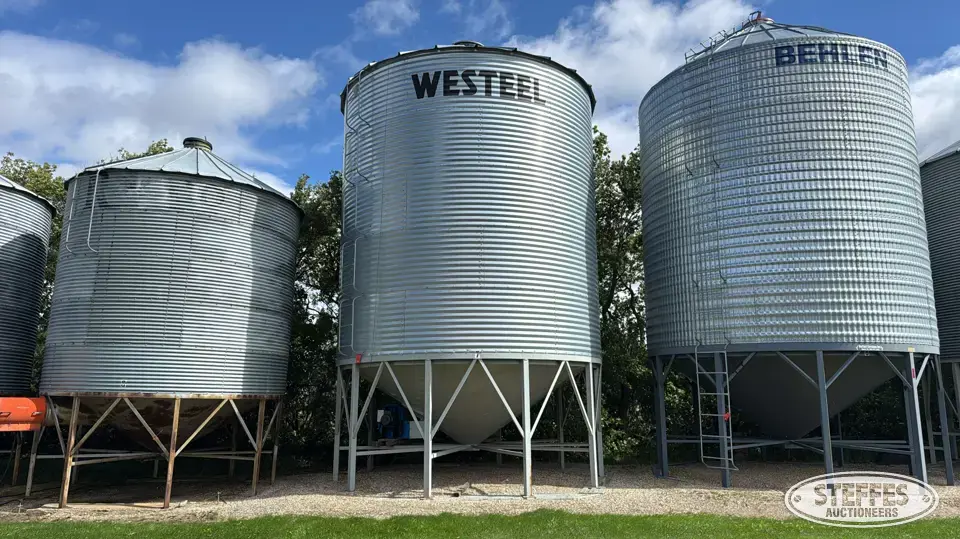 Westeel 1805 hopper bin
