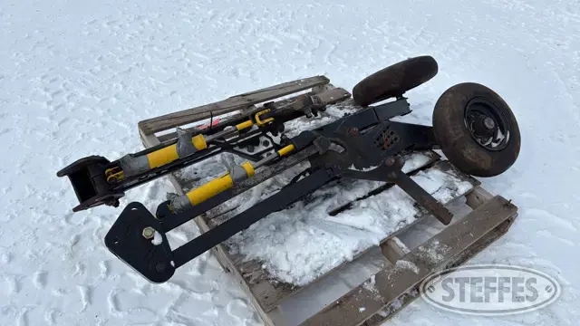 (2) Bourgault ParaLink hyd. cylinders