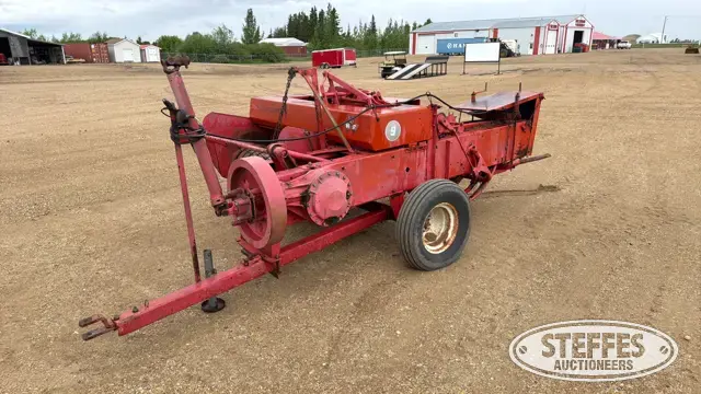 Massey Ferguson 9