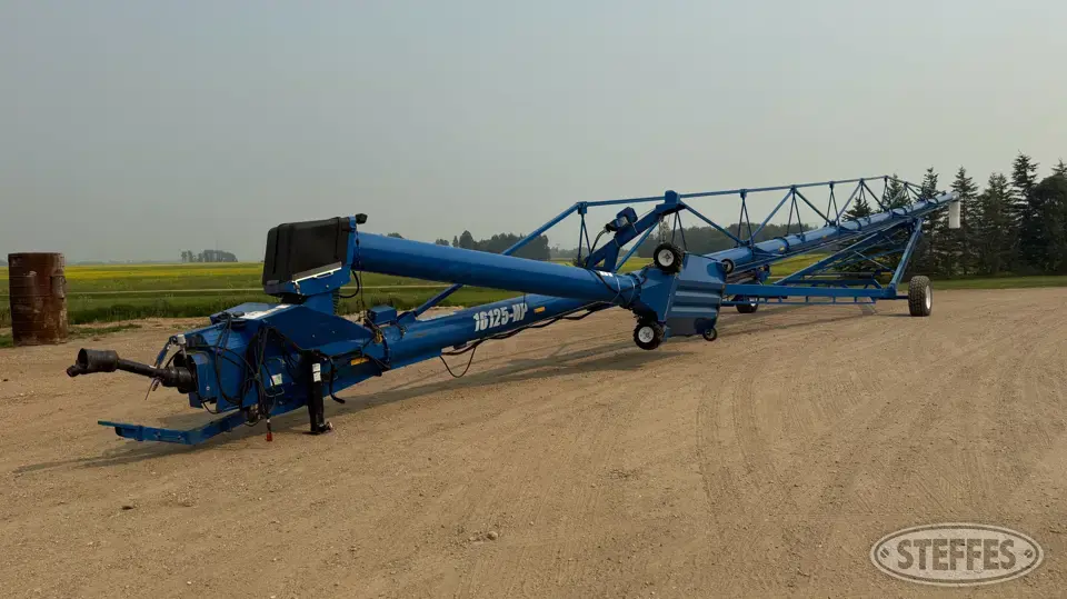 2017 Brandt 16125-HP Swing Hopper Auger