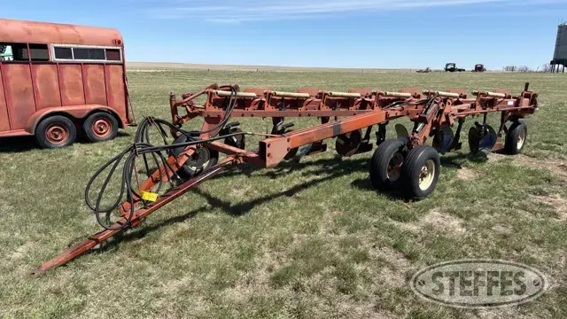 Melroe 903