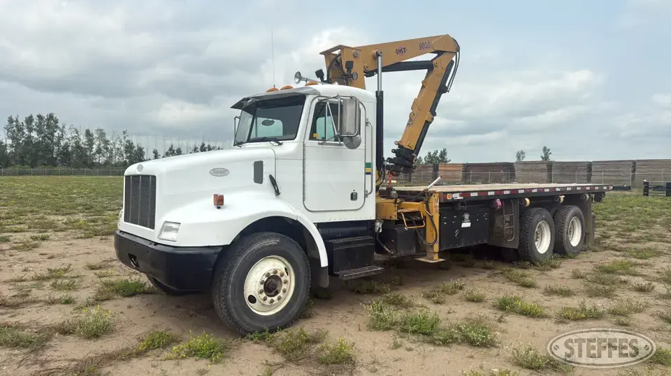 1997 Peterbilt 330 Specialty Truck