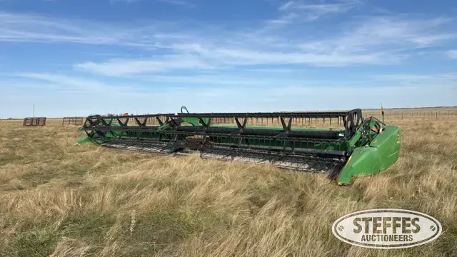 2015 John Deere 640FD