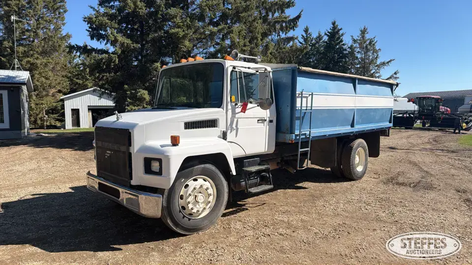 1994 Mack Midliner Grain Truck