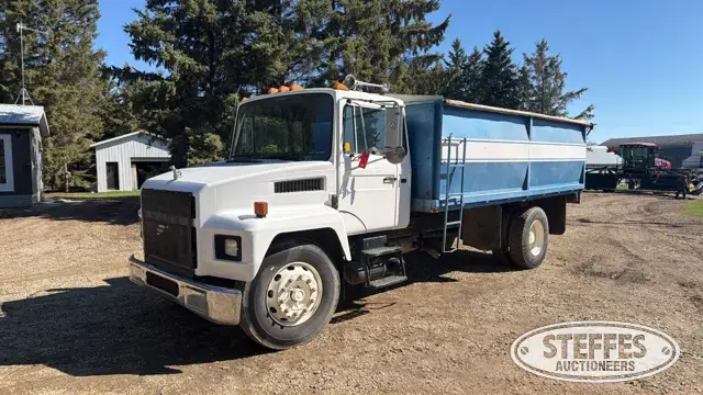 1994 Mack Midliner