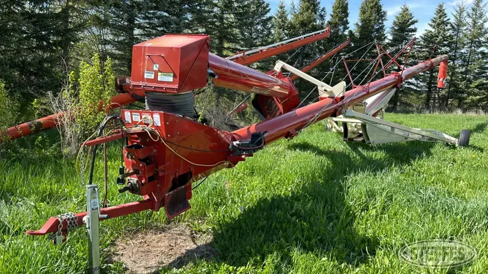 Farm King 1370 Augers Swing