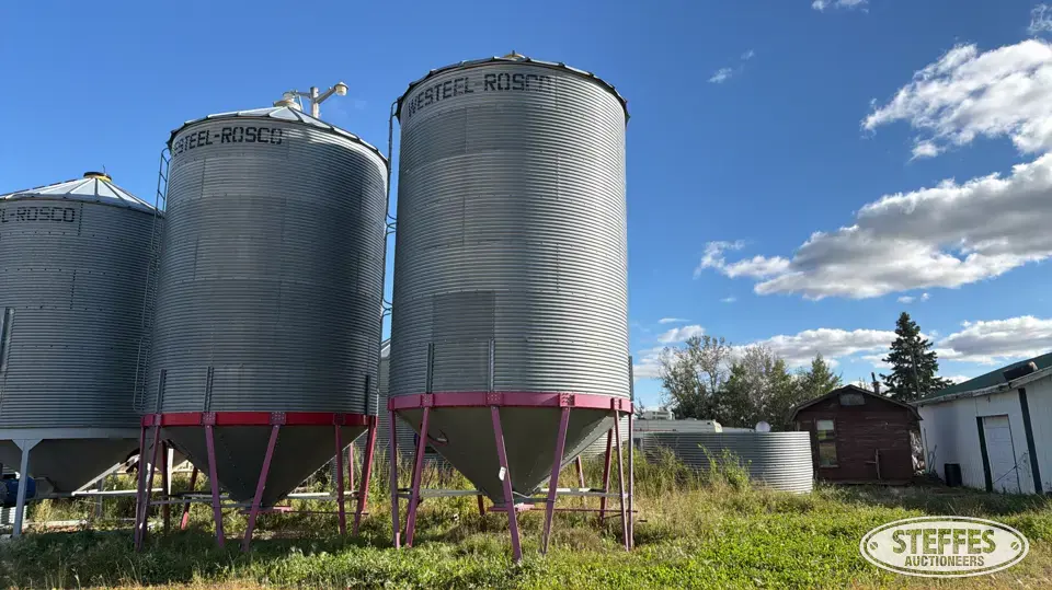 Westeel-Rosco hopper bin