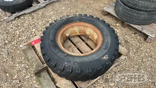(1) Firestone 9.00-20 tire