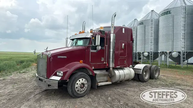 2000 Kenworth T800