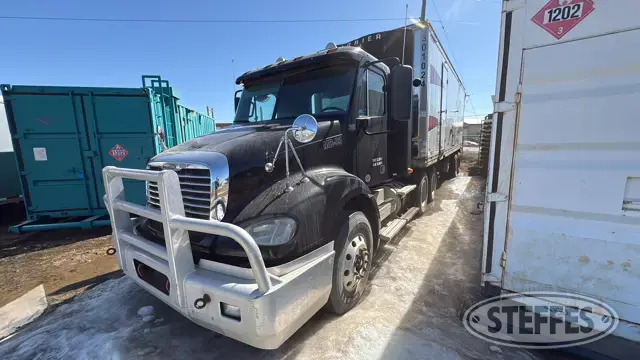 2010 Freightliner Columbia