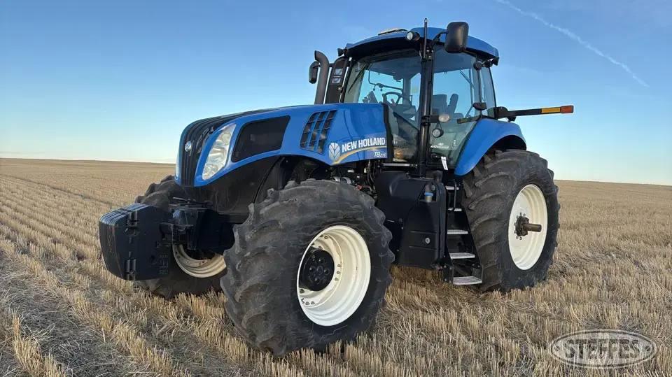 2012 New Holland T8.275 MFWD Tractor