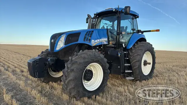 2012 New Holland T8.275