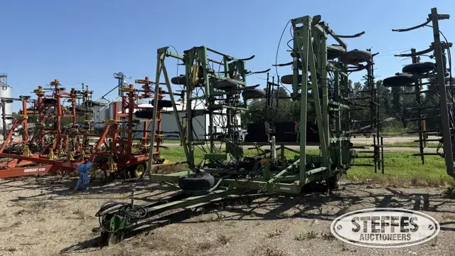 John Deere 1650