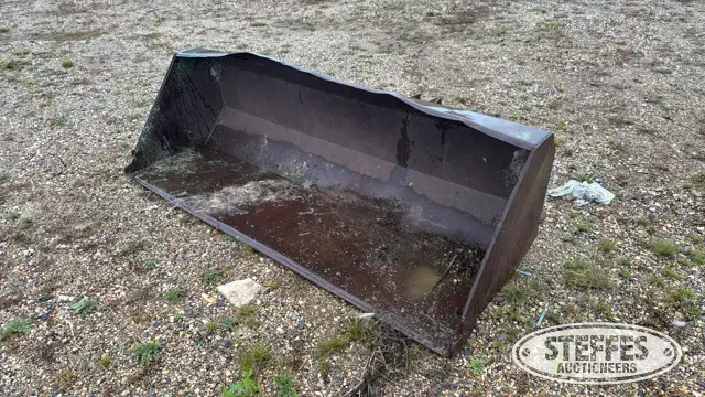 John Deere loader bucket