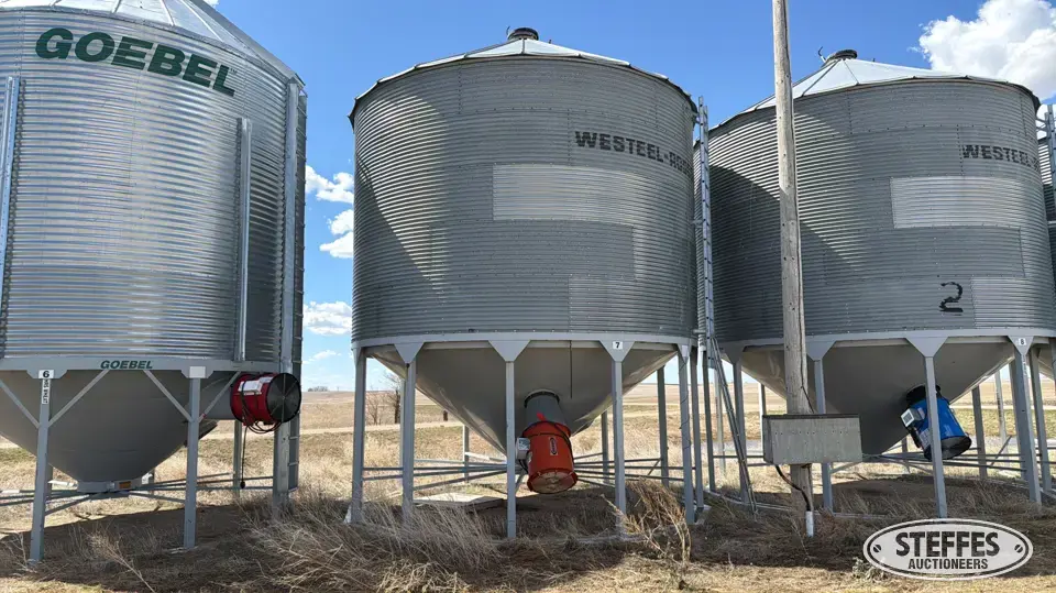 Westeel-Rosco 1805 hopper bin