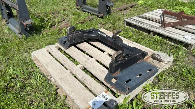 Skid steer plate w/ 3pt. hitch