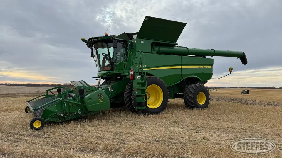 2019 John Deere S770 Combine