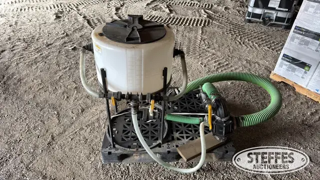 Enduraplas 30 gal. mix cone