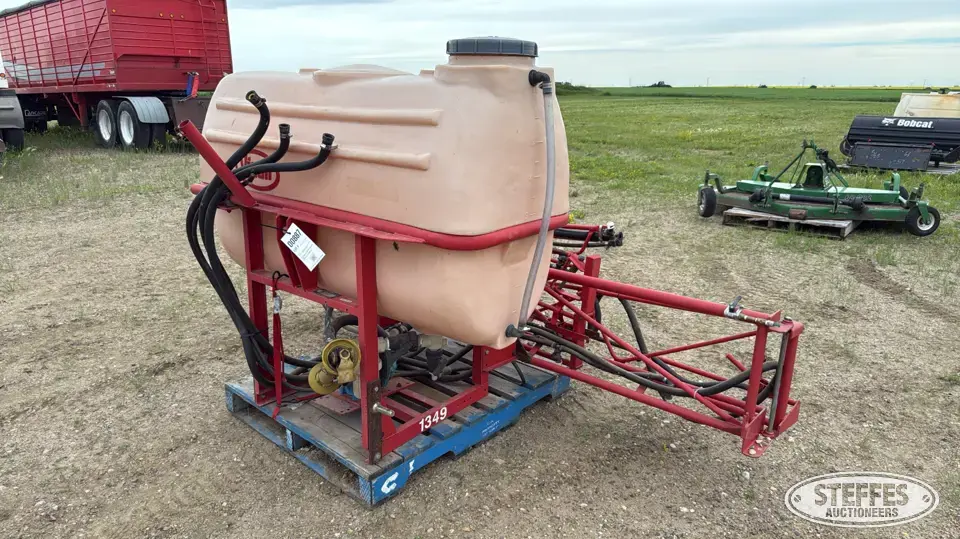 1987 Vicon LS630M 3 Pt. Sprayer