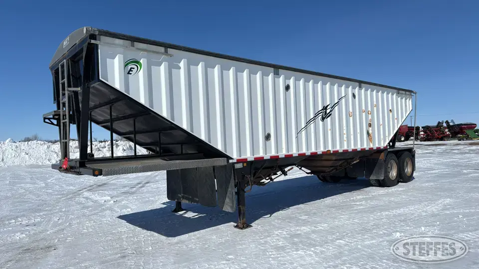 2013 Emerald Mfg. Hopper Bottom Trailer