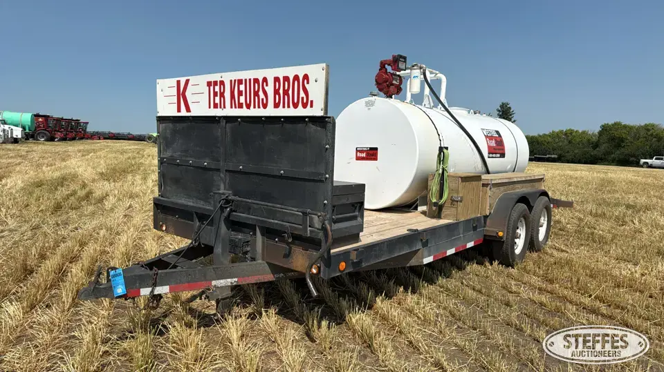 Tandem axle equipment trailer Fuel-Lube Trailer