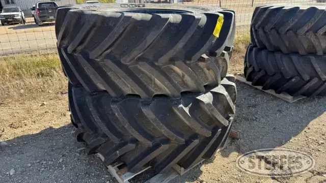 (2) BKT VF710/70R38 tires