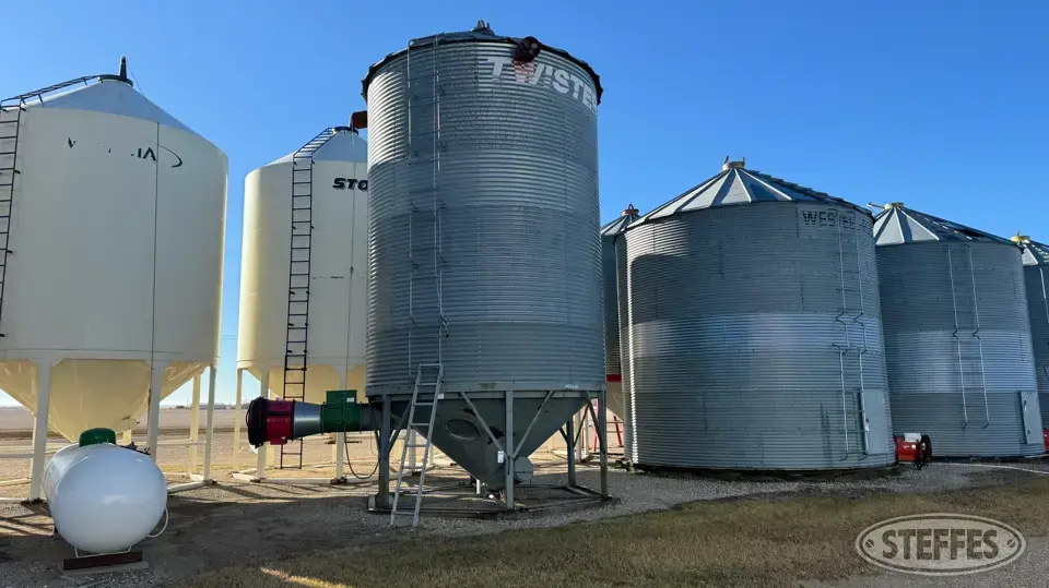 Twister Hopper Bin