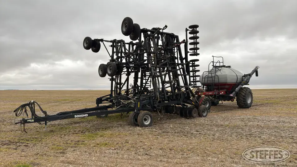 2000 Flexi-Coil 5000HD Air Drills and Air Seeder