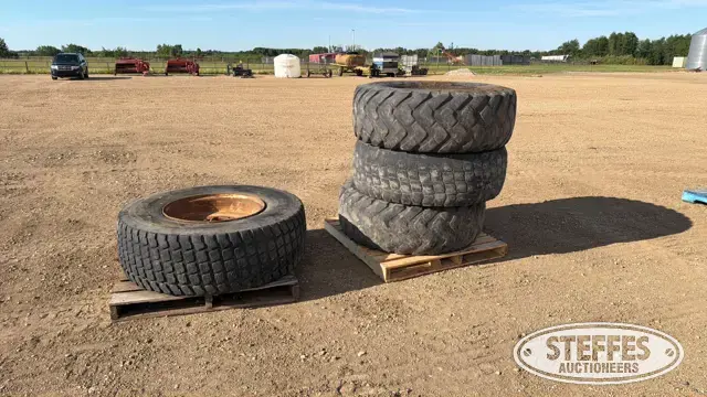 (4) 17.5R25 tires