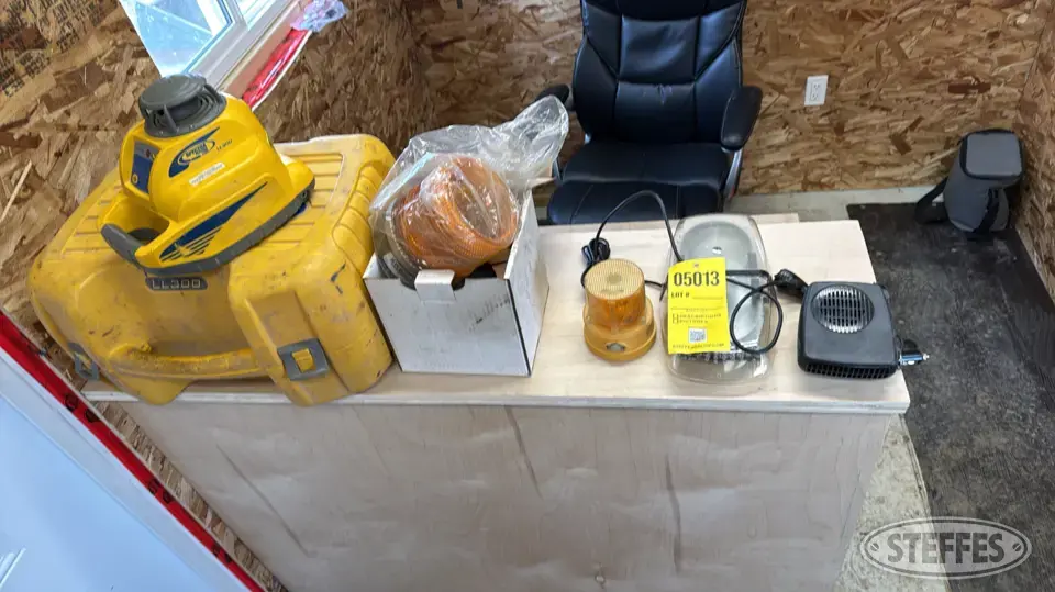 2007 Spectra Precision LL300 Laser