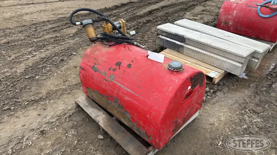 Westeel approx. 135 gal. transfer tank Fuel Tank