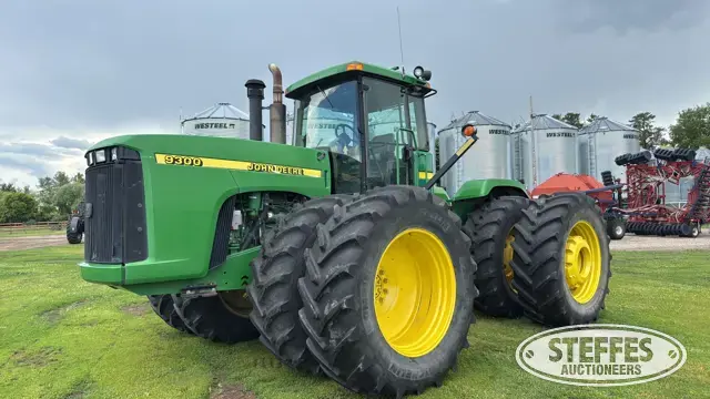 2001 John Deere 9300