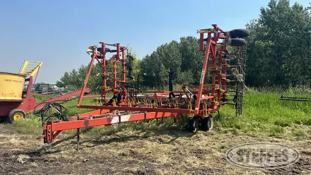 Bourgault Commander 36-40