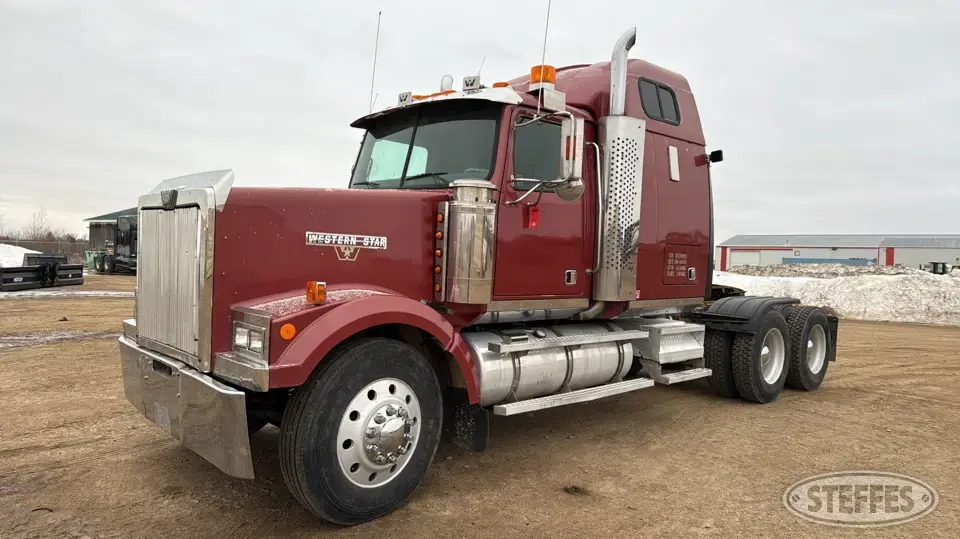 1998 Western Star Conventional Truck with Sleeper