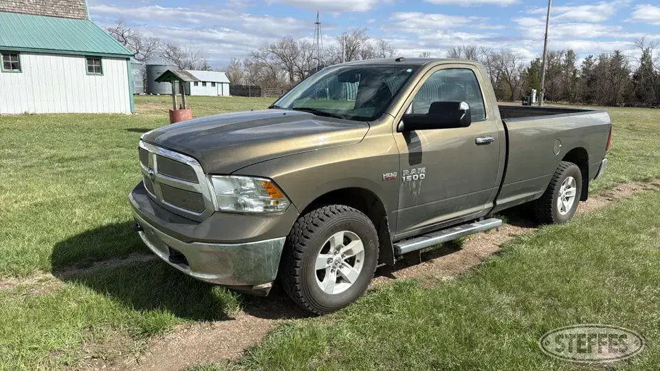 2015 Ram 1500 SLT Half Ton Pickup