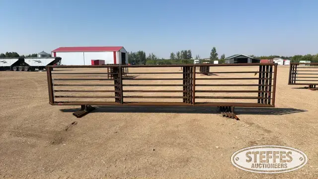 (5) Freestanding livestock panels